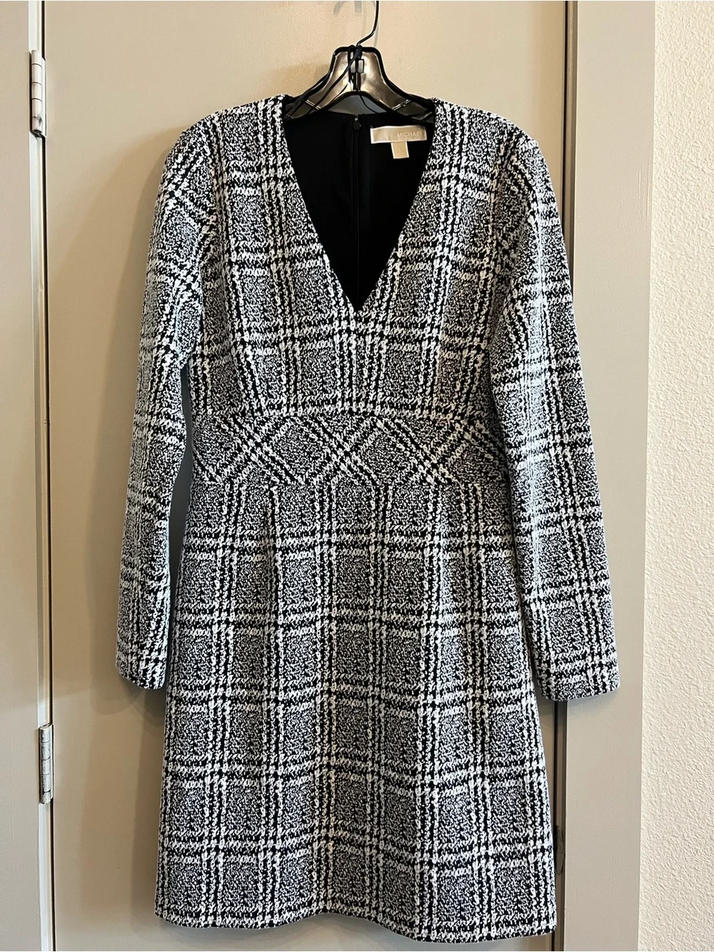 Michael Kors Black & White Plaid V‑Neck Long Sleeve Mini Dress